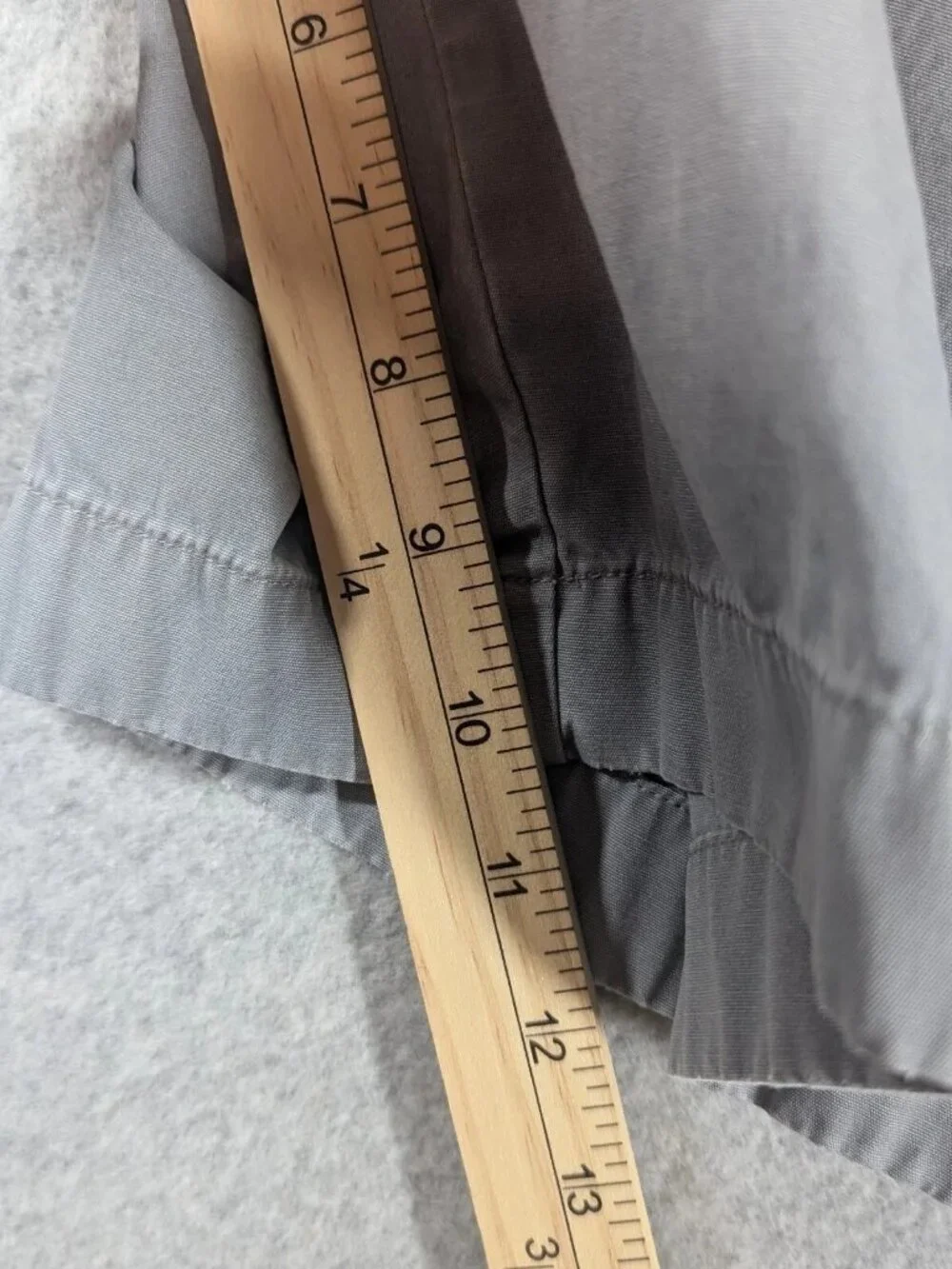 J Crew Rivington Shorts Men's 34 (Actual 33) Gray Flat Front Casual Chino